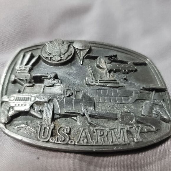 Vintage 1991 U.S. Army commemorative belt buckle by Bergamot - made in the USA - Picture 6 of 8